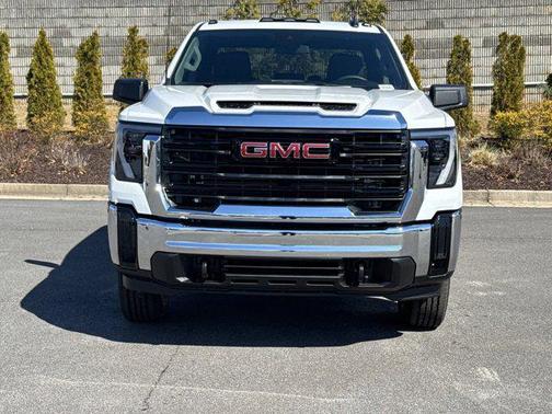 2025 GMC Sierra 2500 Base