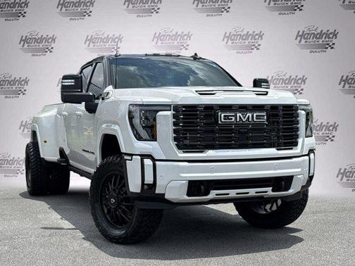 2025 GMC Sierra 3500 Denali