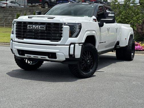 2025 GMC Sierra 3500 Denali