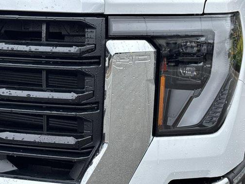 2025 GMC Sierra 3500 Base