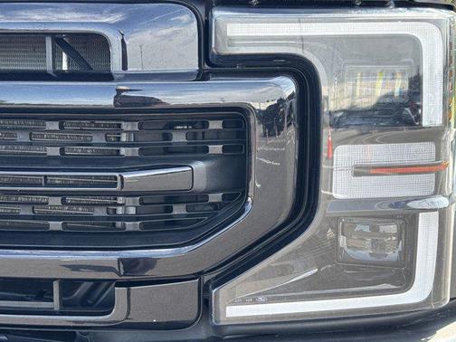 2022 Ford F-350 Lariat
