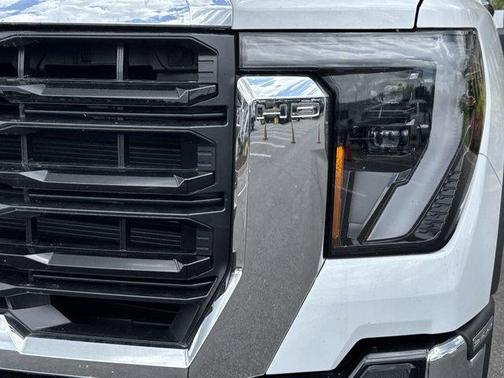 2025 GMC Sierra 2500 Base