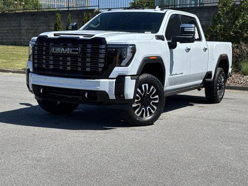 Glacier White Tricoat 2026 GMC Sierra 2500 Denali Ultimate