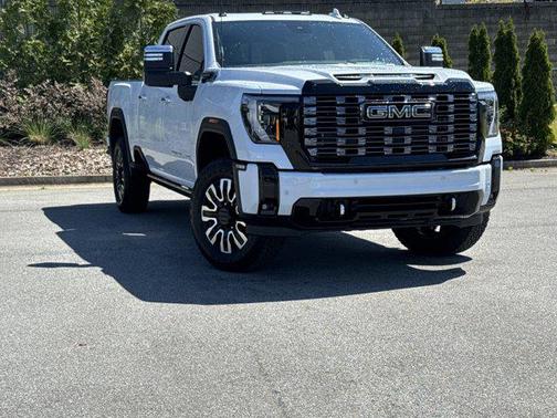 Glacier White Tricoat 2026 GMC Sierra 2500 Denali Ultimate