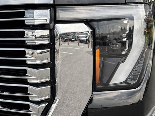 Onyx Black 2024 GMC Sierra 2500 Denali