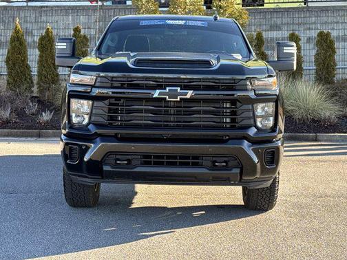 2026 Chevrolet Silverado 2500 Custom