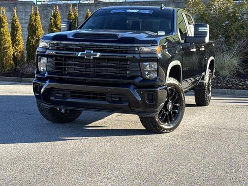 2026 Chevrolet Silverado 2500 Custom