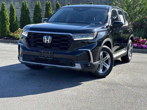 2023 Honda Pilot 2WD EX-L 7 Passenger