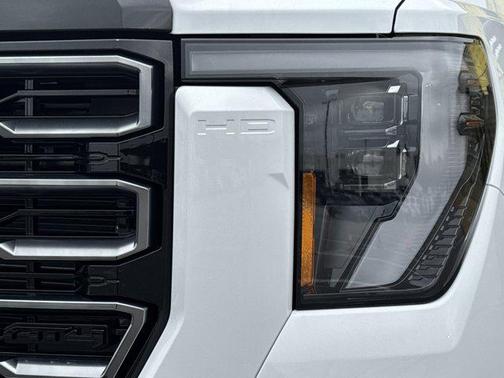 2026 GMC Sierra 2500 AT4