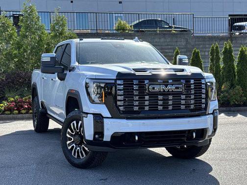 Glacier White Tricoat 2026 GMC Sierra 2500 Denali Ultimate