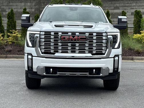 2025 GMC Sierra 2500 Denali