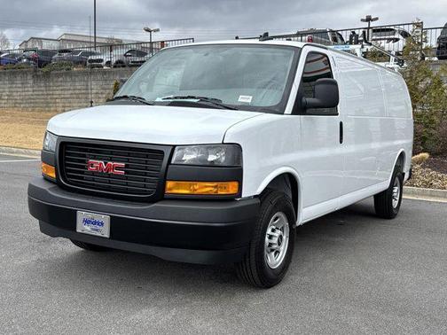 2025 GMC Savana 2500 Work Van