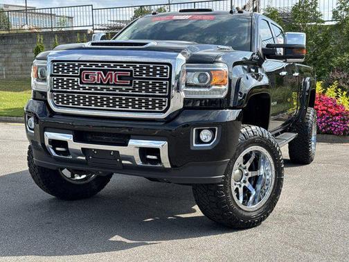 2019 GMC Sierra 2500 Denali