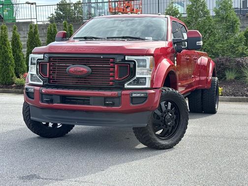 RAPID RED 2022 Ford F-450 Platinum