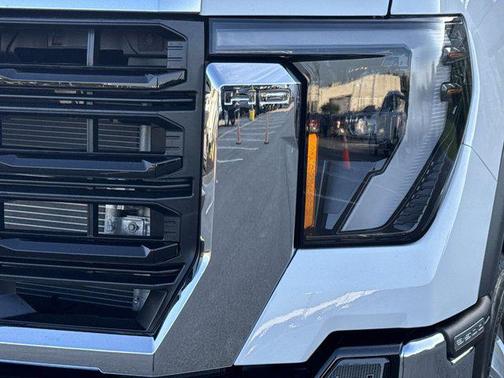 2025 GMC Sierra 3500 Base