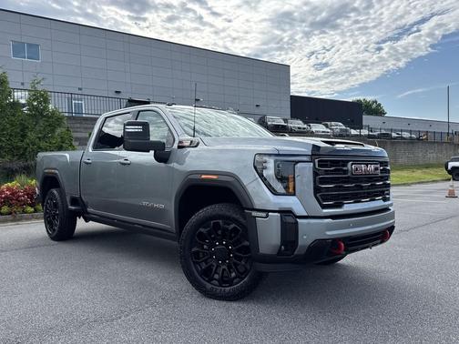 Sterling Metallic 2024 GMC Sierra 2500 AT4