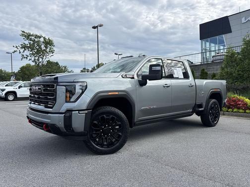 Sterling Metallic 2024 GMC Sierra 2500 AT4