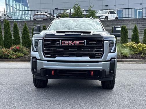 Sterling Metallic 2024 GMC Sierra 2500 AT4