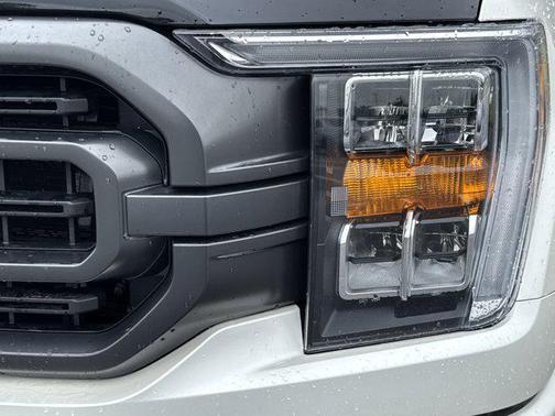 AGATE BLACK 2021 Ford F-150 XLT