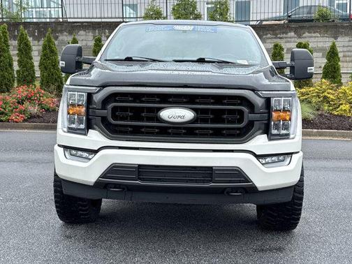 AGATE BLACK 2021 Ford F-150 XLT
