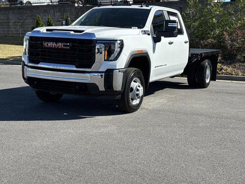 2025 GMC Sierra 3500 Base