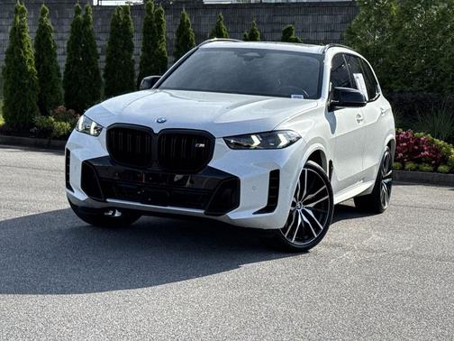 Mineral White Metallic 2025 BMW X5 M60i