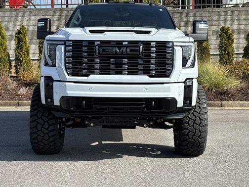 2026 GMC Sierra 2500 Denali Ultimate