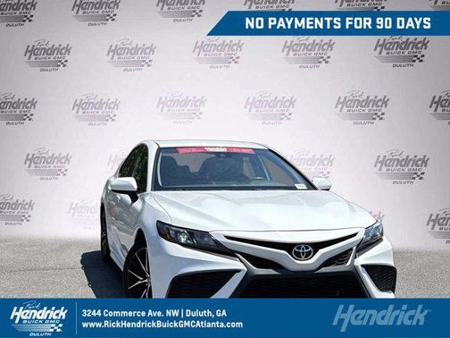 Super White 2021 Toyota Camry SE