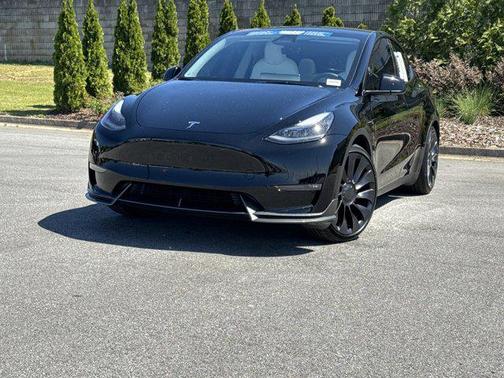SOLID BLACK [BLAC 2024 Tesla Model Y Performance Dual Motor All-Wheel Drive