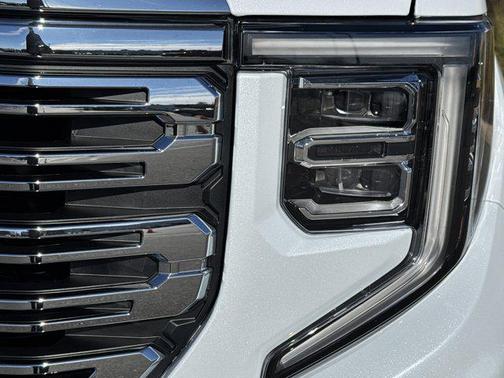 Glacier White Tricoat 2026 GMC Sierra 1500 Denali