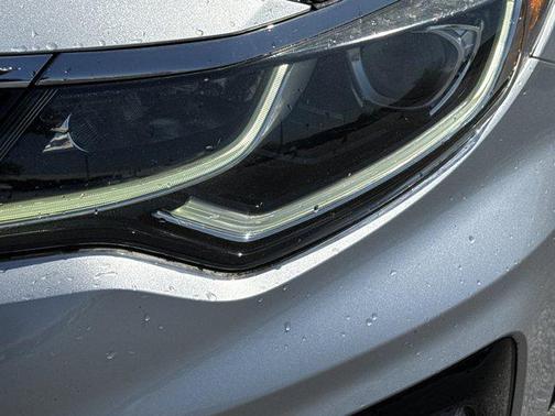 Sparkling Silver 2019 Kia Optima LX
