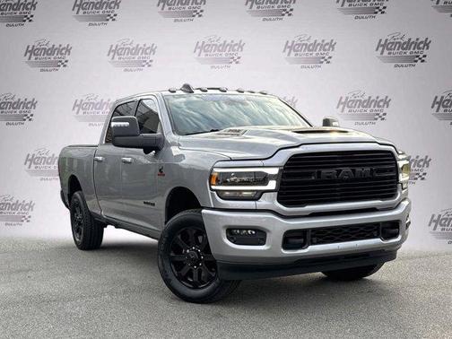 Billet Silver Metallic Clearcoat 2024 RAM 2500 Laramie Crew Cab 4x4 6'4' Box