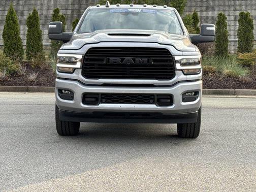 Billet Silver Metallic Clearcoat 2024 RAM 2500 Laramie Crew Cab 4x4 6'4' Box