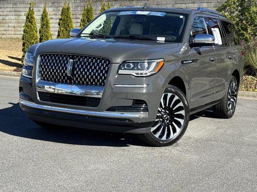 2022 Lincoln Navigator Black Label