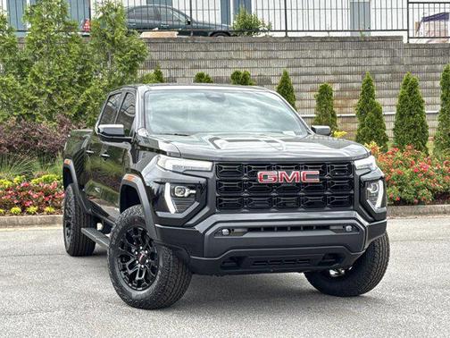 Onyx Black 2026 GMC Canyon Elevation