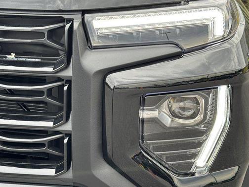 Onyx Black 2026 GMC Canyon Elevation