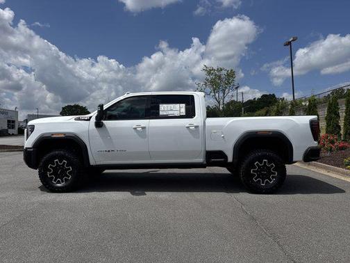 Summit White 2026 GMC Sierra 2500 AT4X