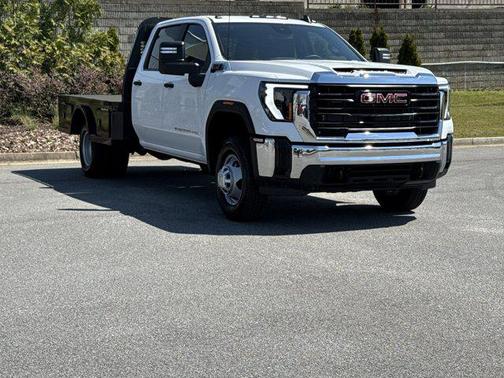 Summit White 2026 GMC Sierra 3500 Base