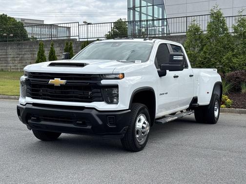 Summit White 2024 Chevrolet Silverado 3500 WT