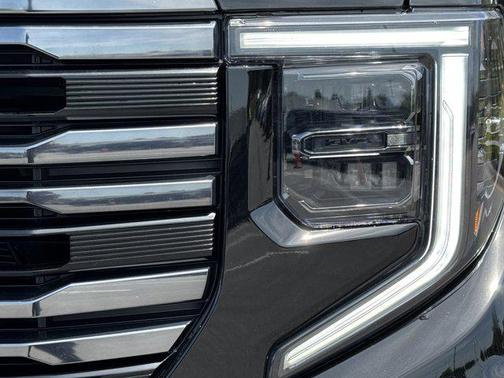Onyx Black 2024 GMC Sierra 1500 AT4