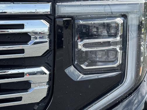 Onyx Black 2022 GMC Sierra 1500 Denali