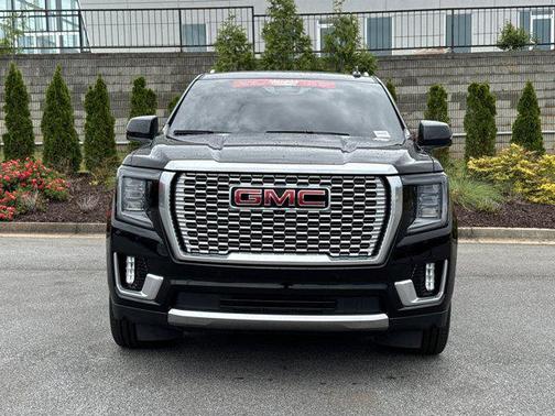 Onyx Black 2023 GMC Yukon XL Denali