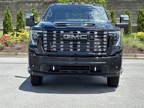 2025 GMC Sierra 3500 Denali