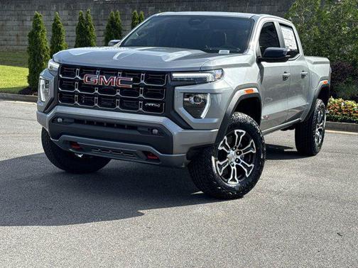 2025 GMC Canyon Base