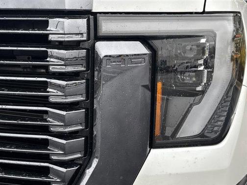 2024 GMC Sierra 2500 Denali Ultimate