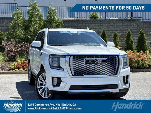 White Frost Tricoat 2023 GMC Yukon Denali