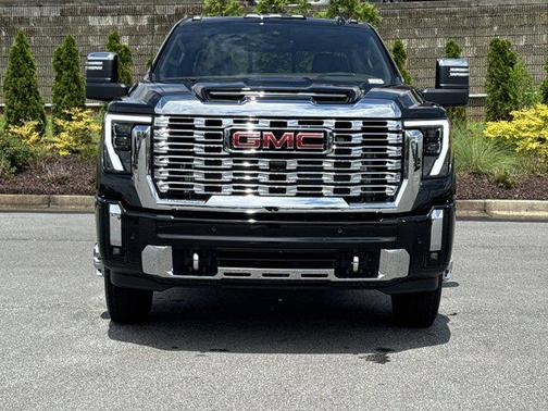 2025 GMC Sierra 3500 Denali