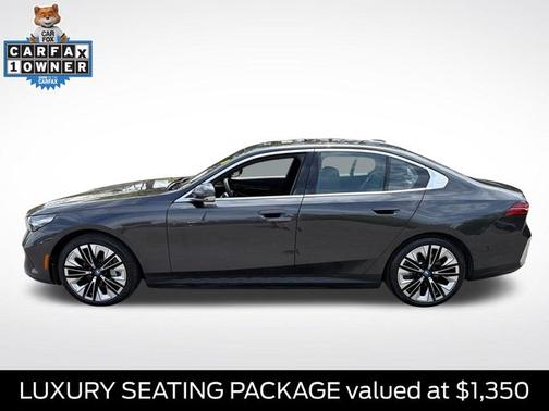 Dark Graphite 2025 BMW i5 XDRIVE40
