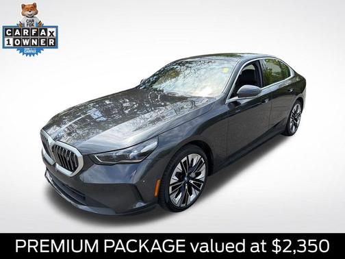 Dark Graphite 2025 BMW i5 XDRIVE40