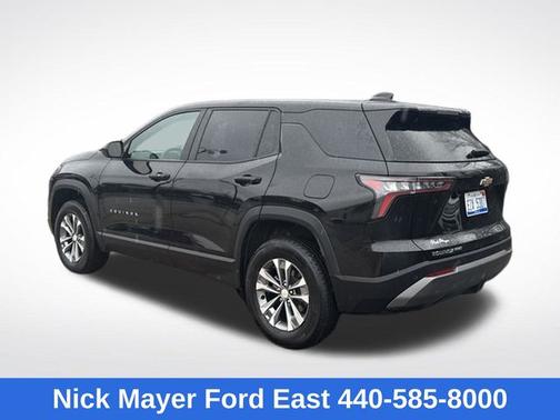 Mosaic Black Metallic 2026 Chevrolet Equinox LT